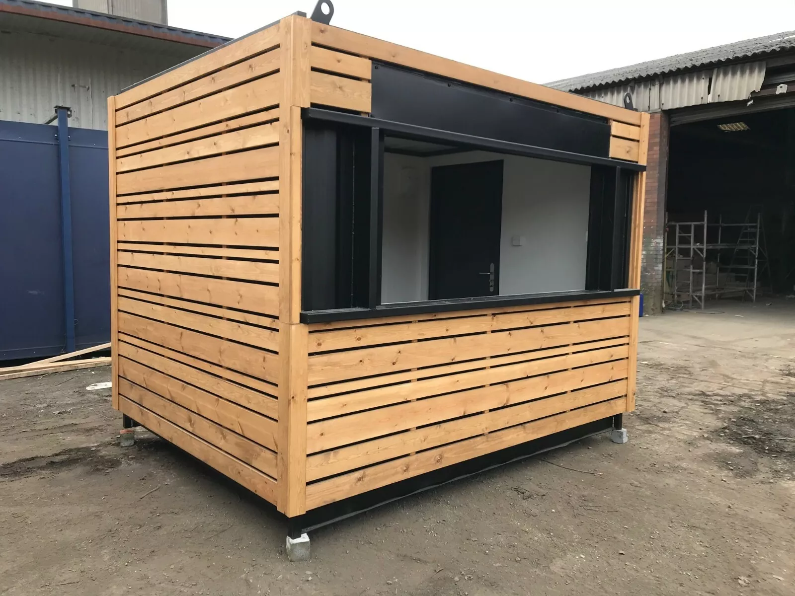 10ft x 8ft Cladded Food/Drink Outlet Shipping Containers view 2