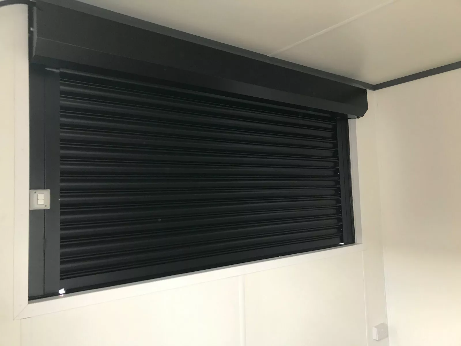 10ft x 8ft Cladded Food/Drink Outlet Shipping Containers view 5